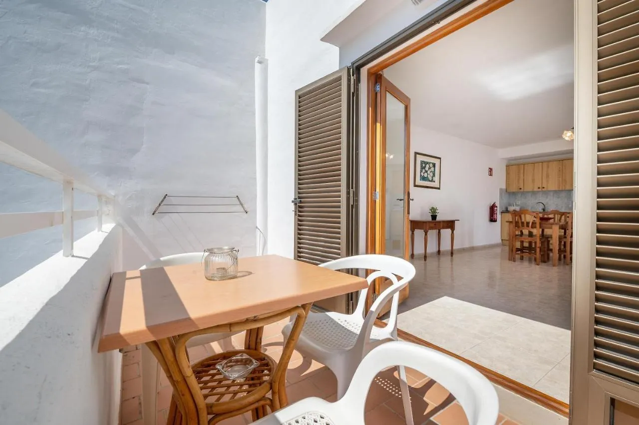 Apartamentos Karin 2ºe Cala d'Or  Spain